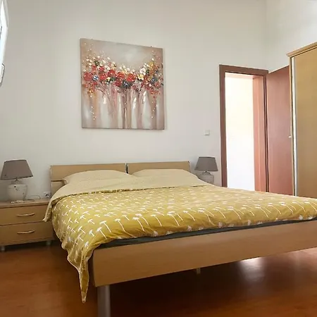 Apartmán D.o.o. Yury Trogir