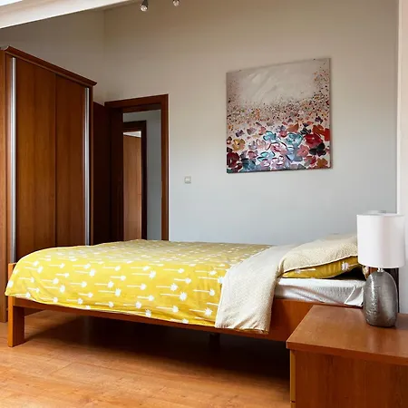 Apartament D.o.o. Yury