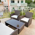 D.o.o. Yury Apartman *